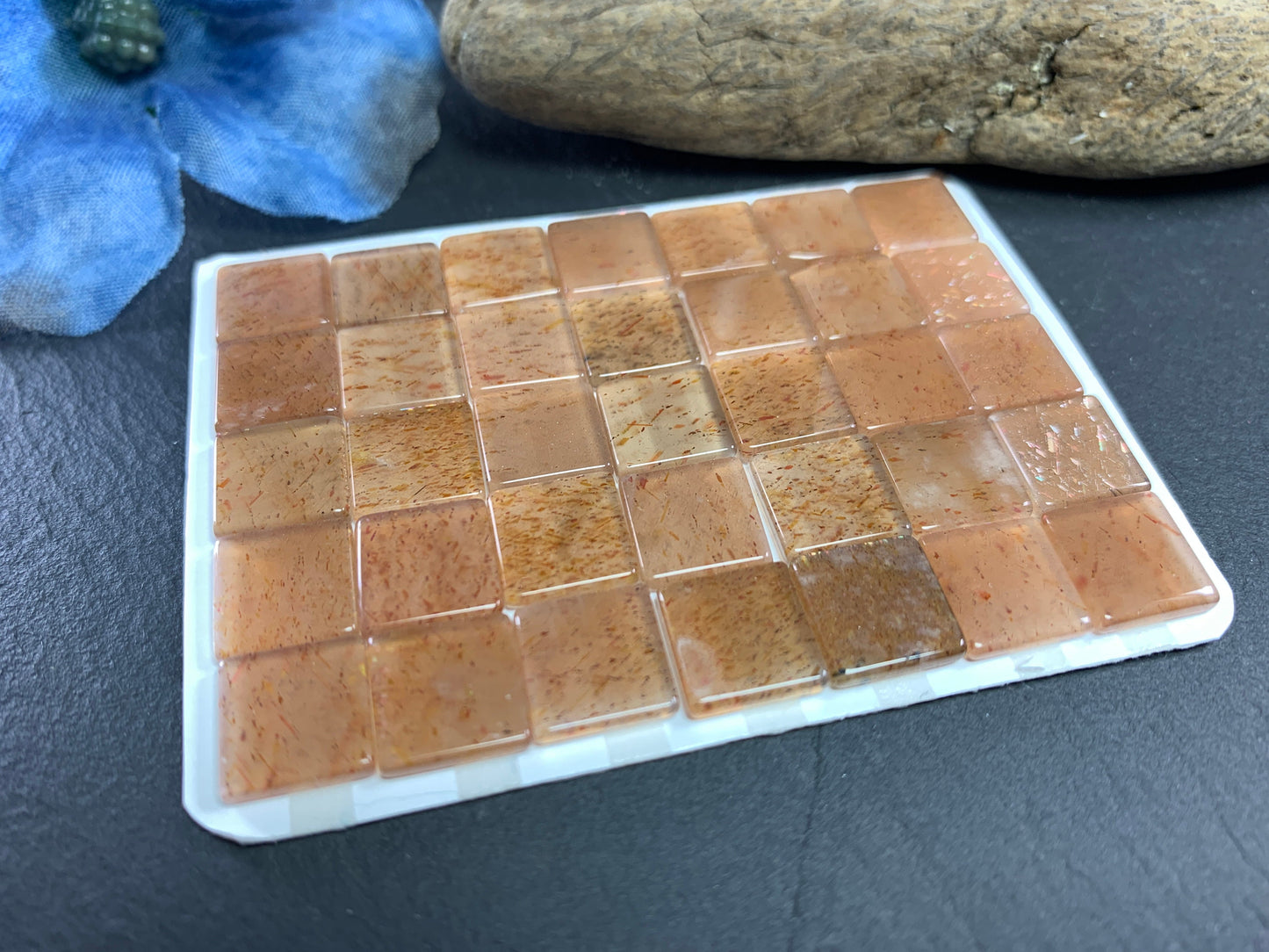 Flat Gold Sunstone square 10mm cabochon - calibrated cabochons