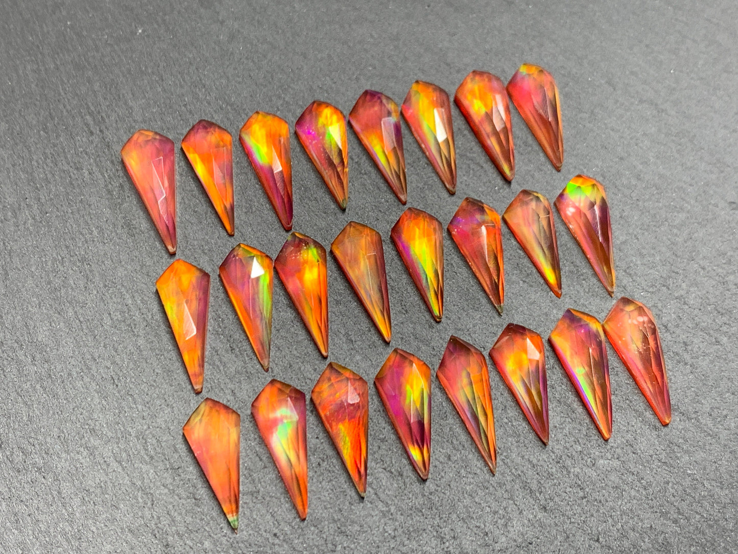 Faceted Aurora Opal kite 8x20mm cabochon - Doublet cabochons