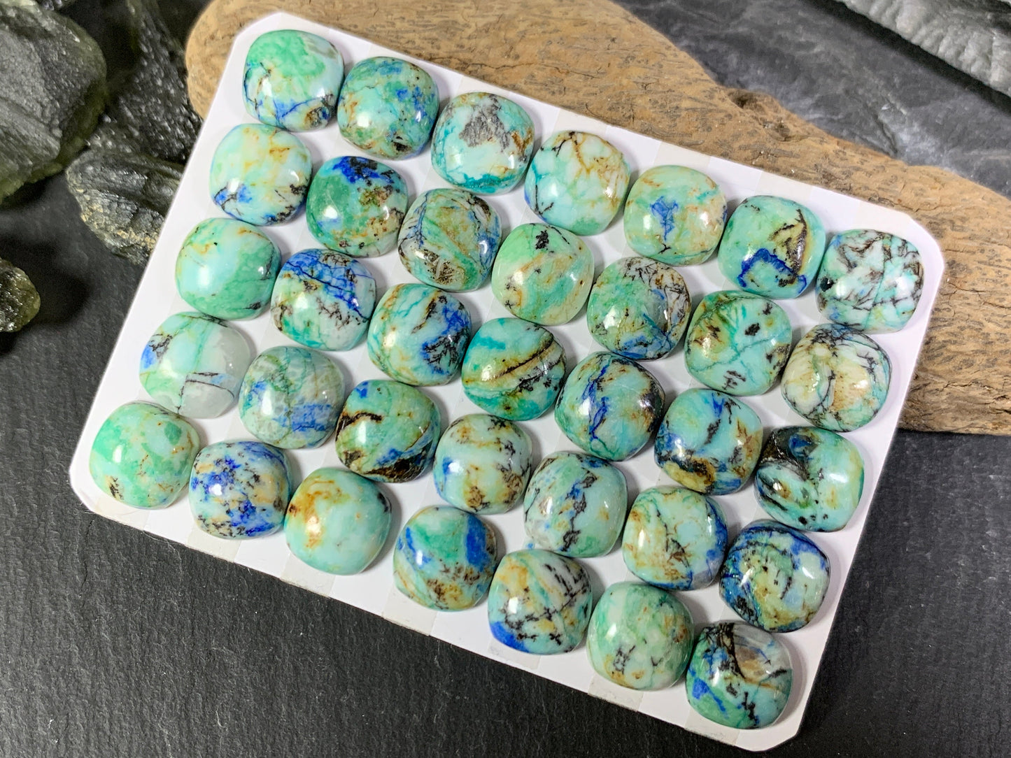 Azurite square cushion 10mm cabochon - Calibrated cabochons