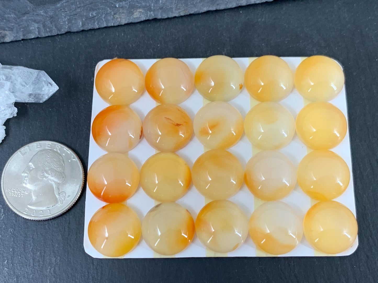 Carnelian round 15mm cabochon - Calibrated cabochons