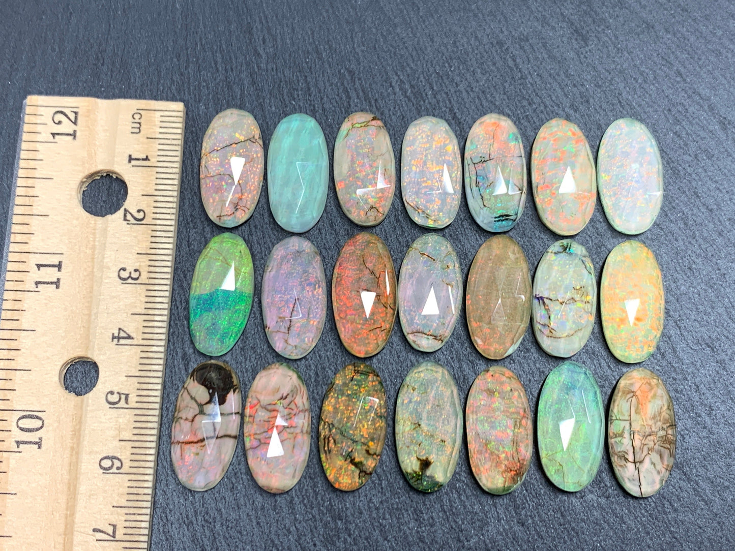 Faceted Monarch Opal oval 10x20mm cabochons - Doublet cabochons