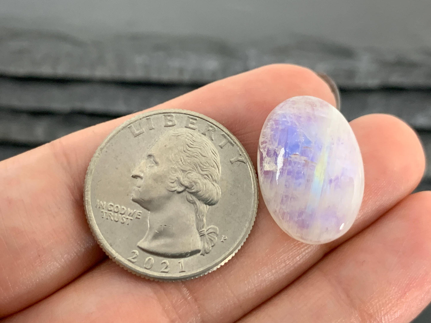 Rainbow Moonstone oval 21x15x6mm cabochon