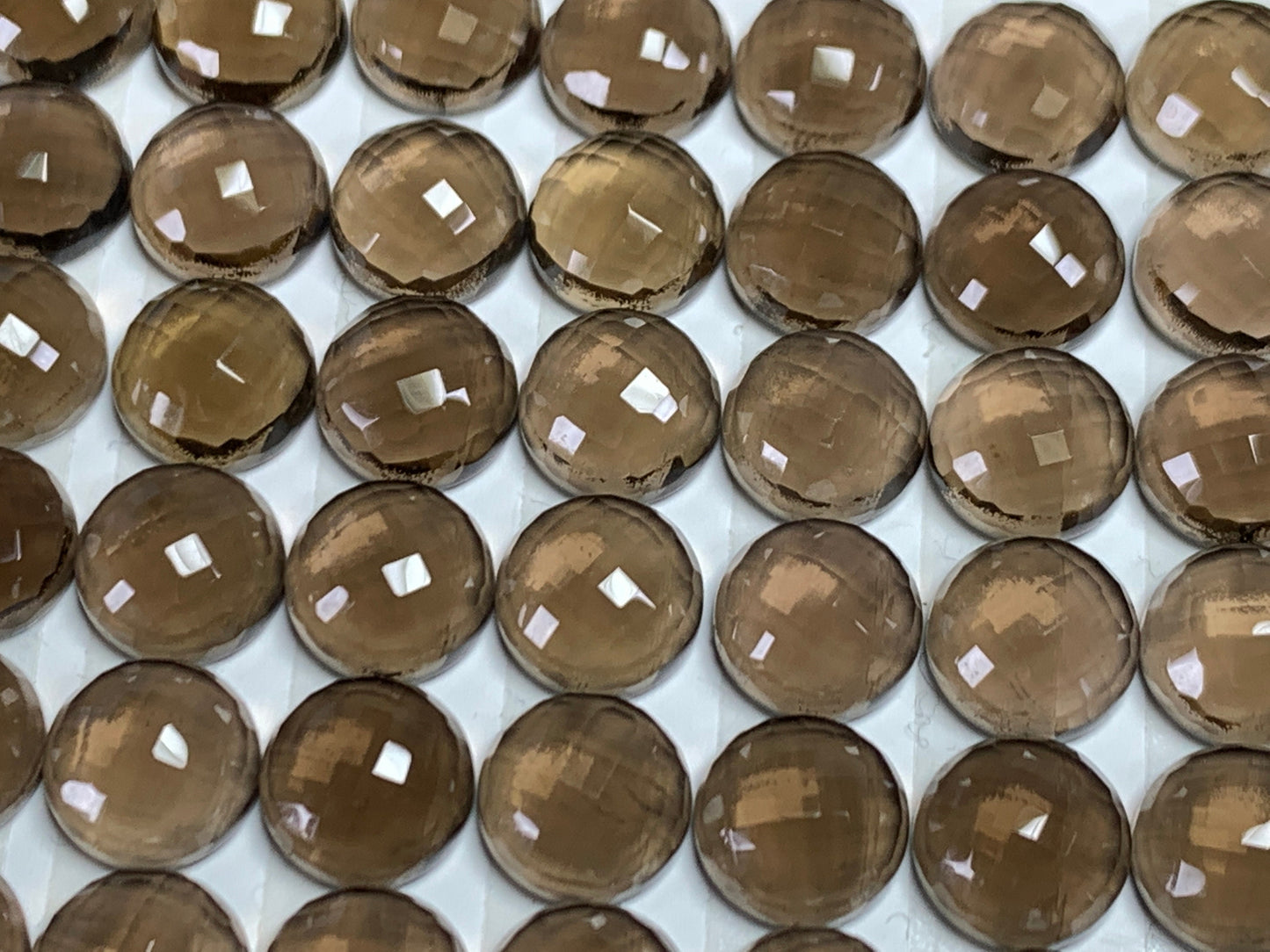 Faceted Smokey Quartz round 8mm cabochon - Calibrated cabochons