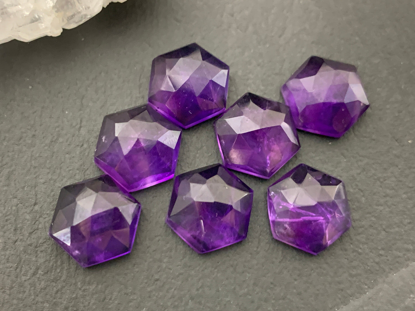 Faceted Amethyst hexagon 10mm Cabochon