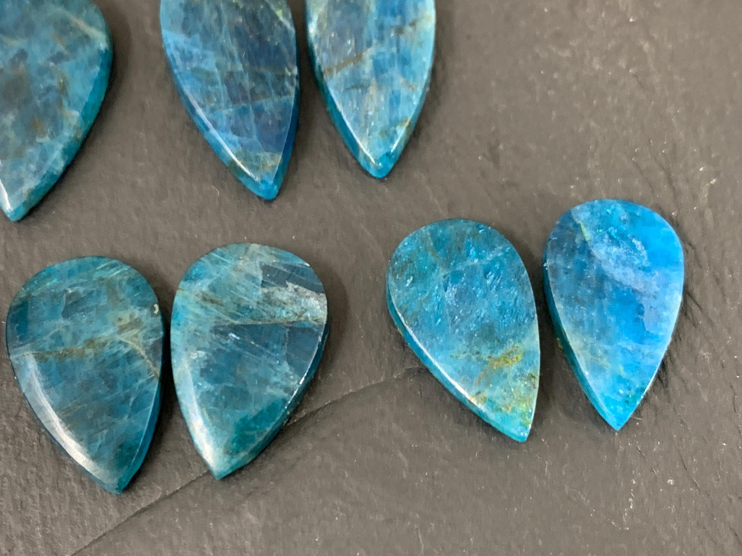 Apatite pear 19-21mm long cabochon - Buy by pair