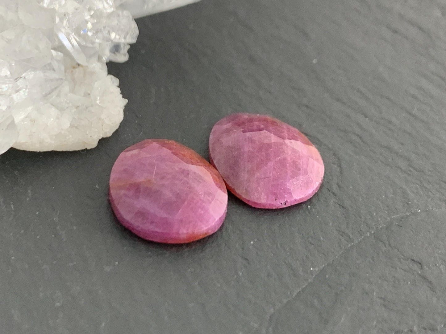 Faceted Ruby pair 10x12x2.5mm cabochon