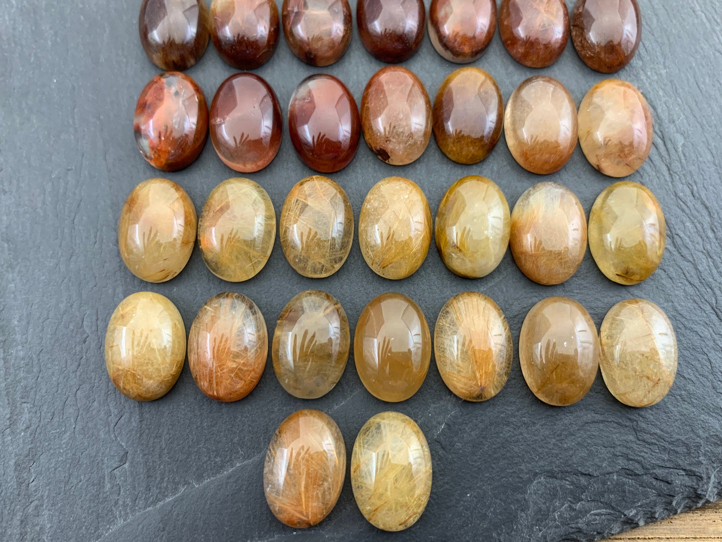 Rutilated quartz oval 13x18mm cabochon - Calibrated cabochons