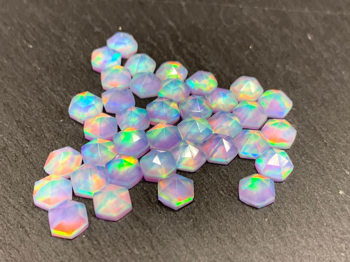 Faceted Aurora Opal hexagon 7mm cabochon - Doublet cabochons