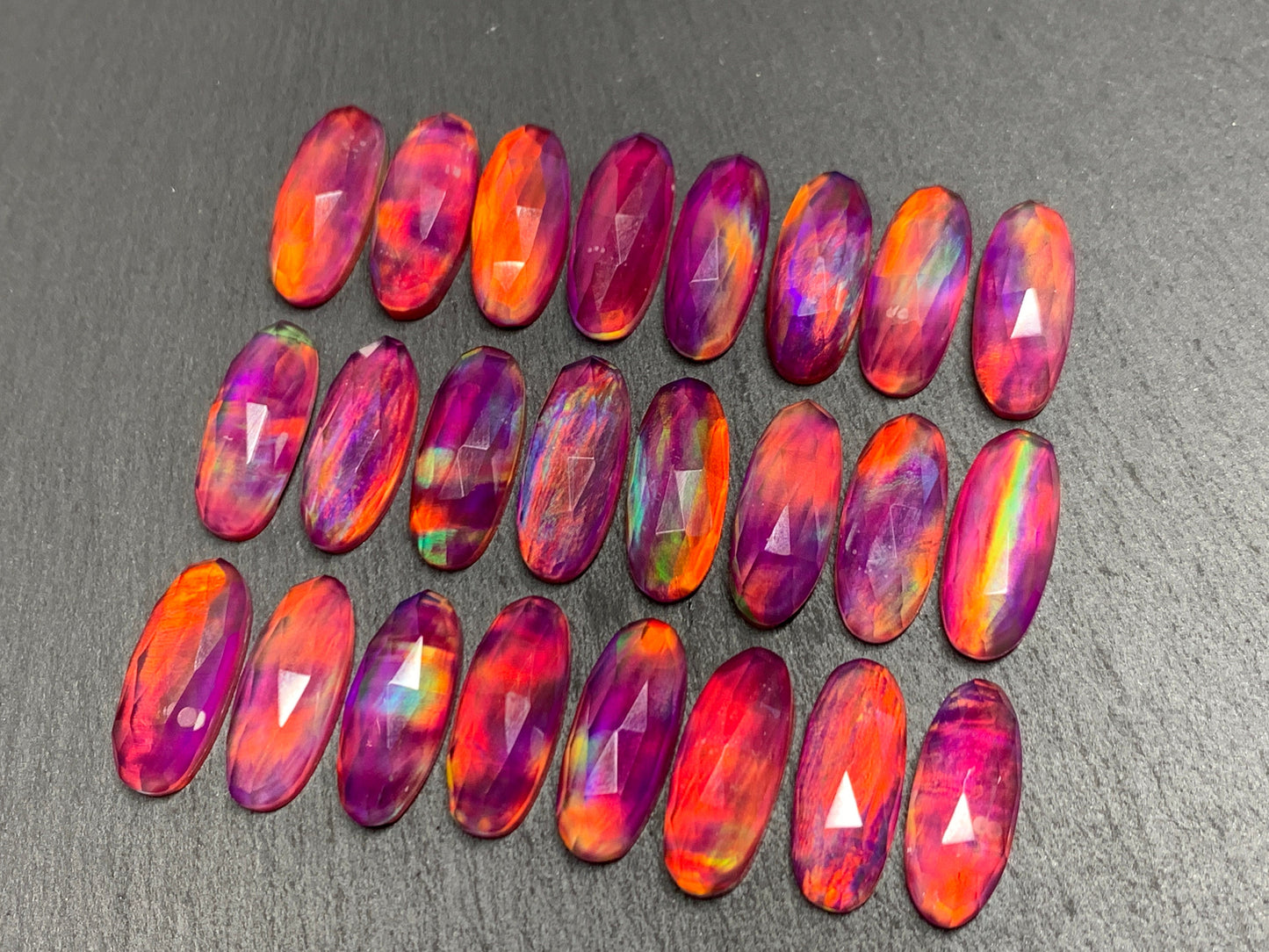 Faceted Aurora Opal oval 8x20mm cabochon - Doublet cabochons