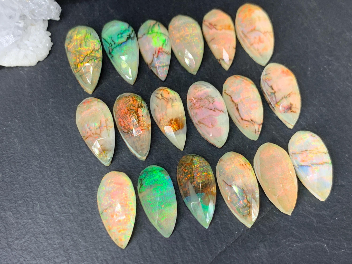 Faceted Monarch Opal pear 7x15mm cabochons - Doublet cabochons