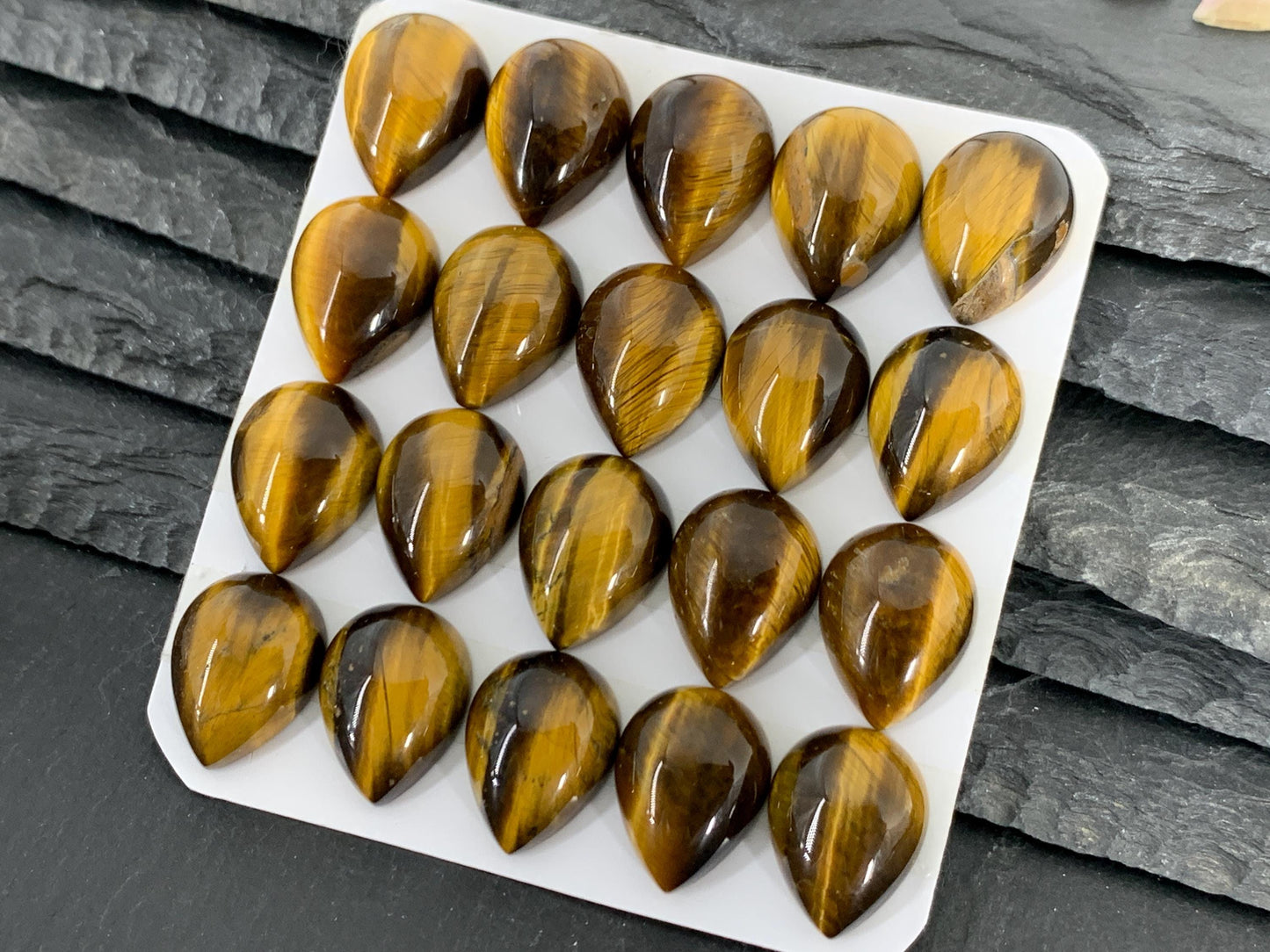 Tiger Eye pear 12x16mm Cabochon - Calibrated cabochons