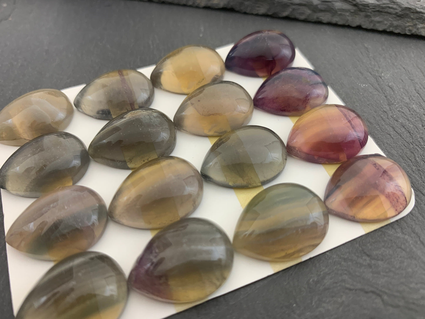 Green- Yellow Fluorite pear 15x20mm Cabochon - Calibrated cabochons