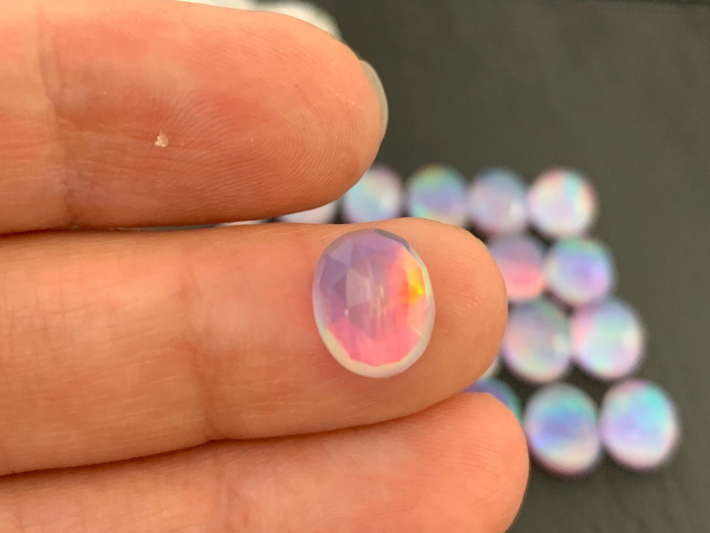 Faceted Aurora Opal oval 8x10mm cabochon - Doublet cabochon