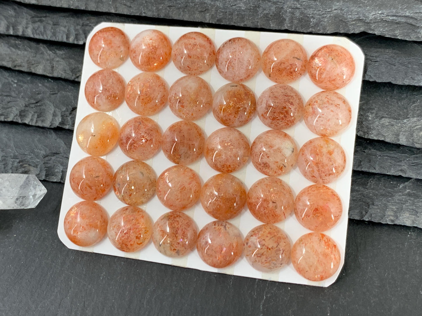 Sunstone round 12mm cabochon - Calibrated cabochons