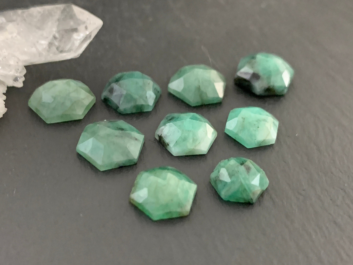 Faceted Emerald hexagon 8mm cabochon