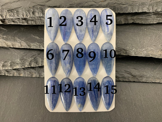 Kyanite pear 10x25mm Cabochon - Calibrated cabochons