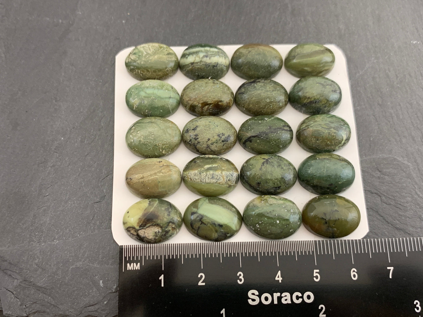 Green Opal oval 12x16mm Cabochon - Calibrated cabochons