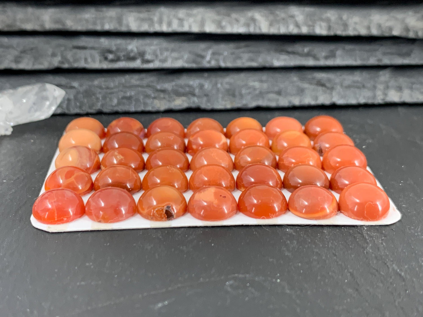 Mexican Opal round 10mm cabochon - Calibrated cabochons