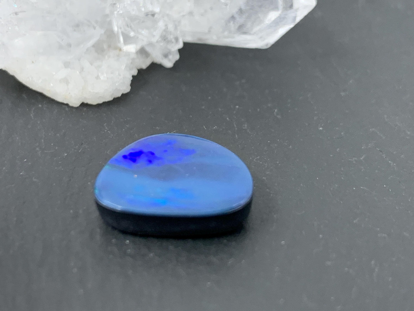 Australian Opal doublet 11x13x4mm cabochon