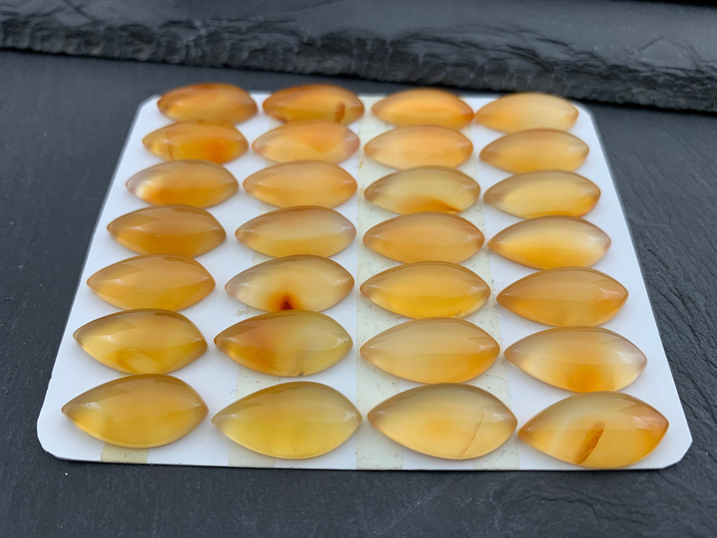 Carnelian miss asia 10x20mm cabochon - Calibrated cabochons