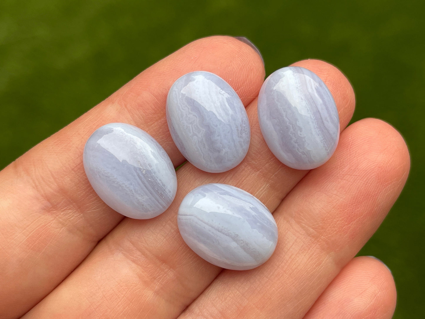 Blue Lace Agate oval 12x16mm cabochon - Calibrated cabochons