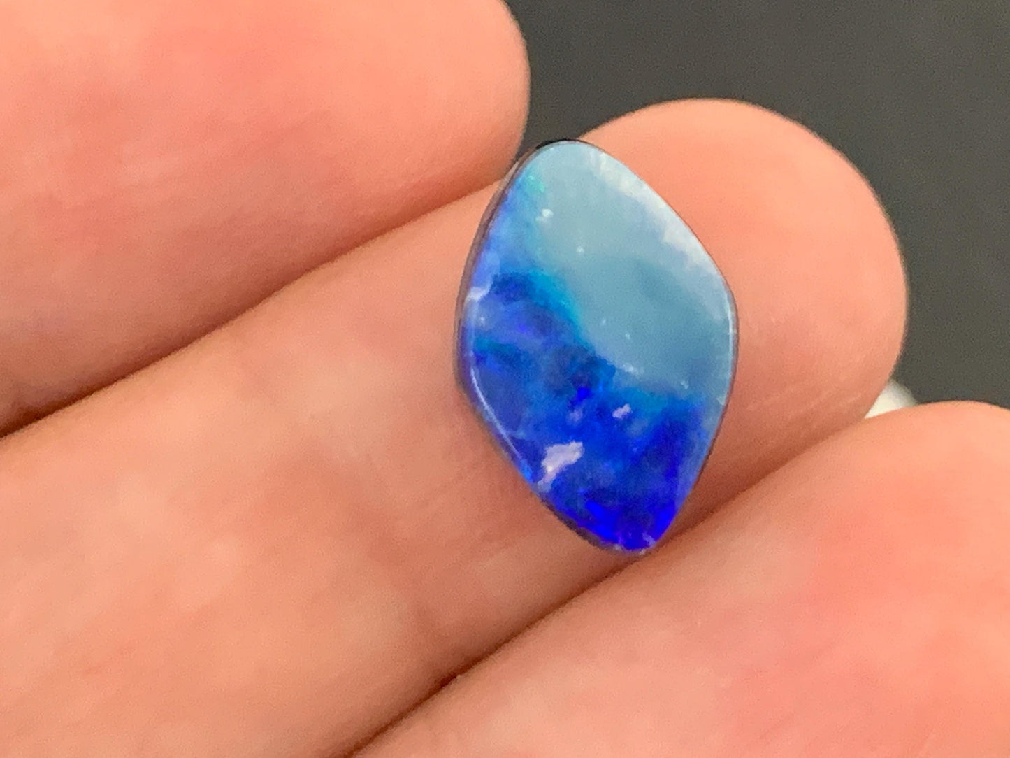Australian Opal doublet 9x14x4mm cabochon
