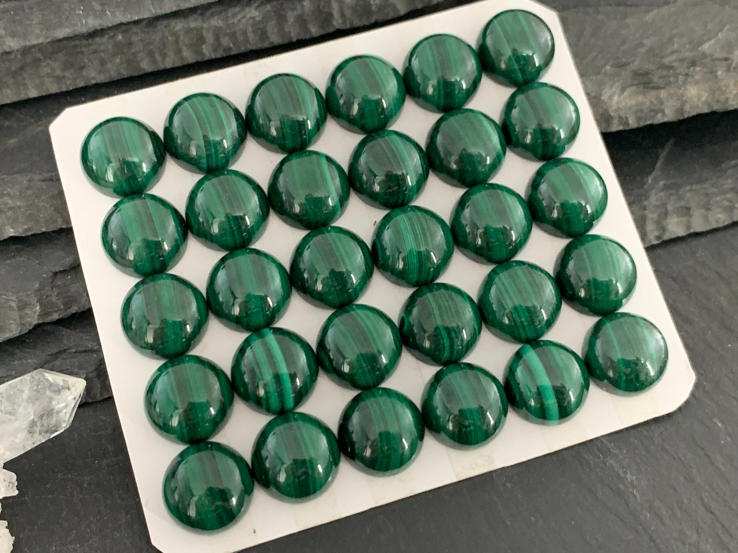 Malachite round 12mm cabochon - Calibrated cabochons
