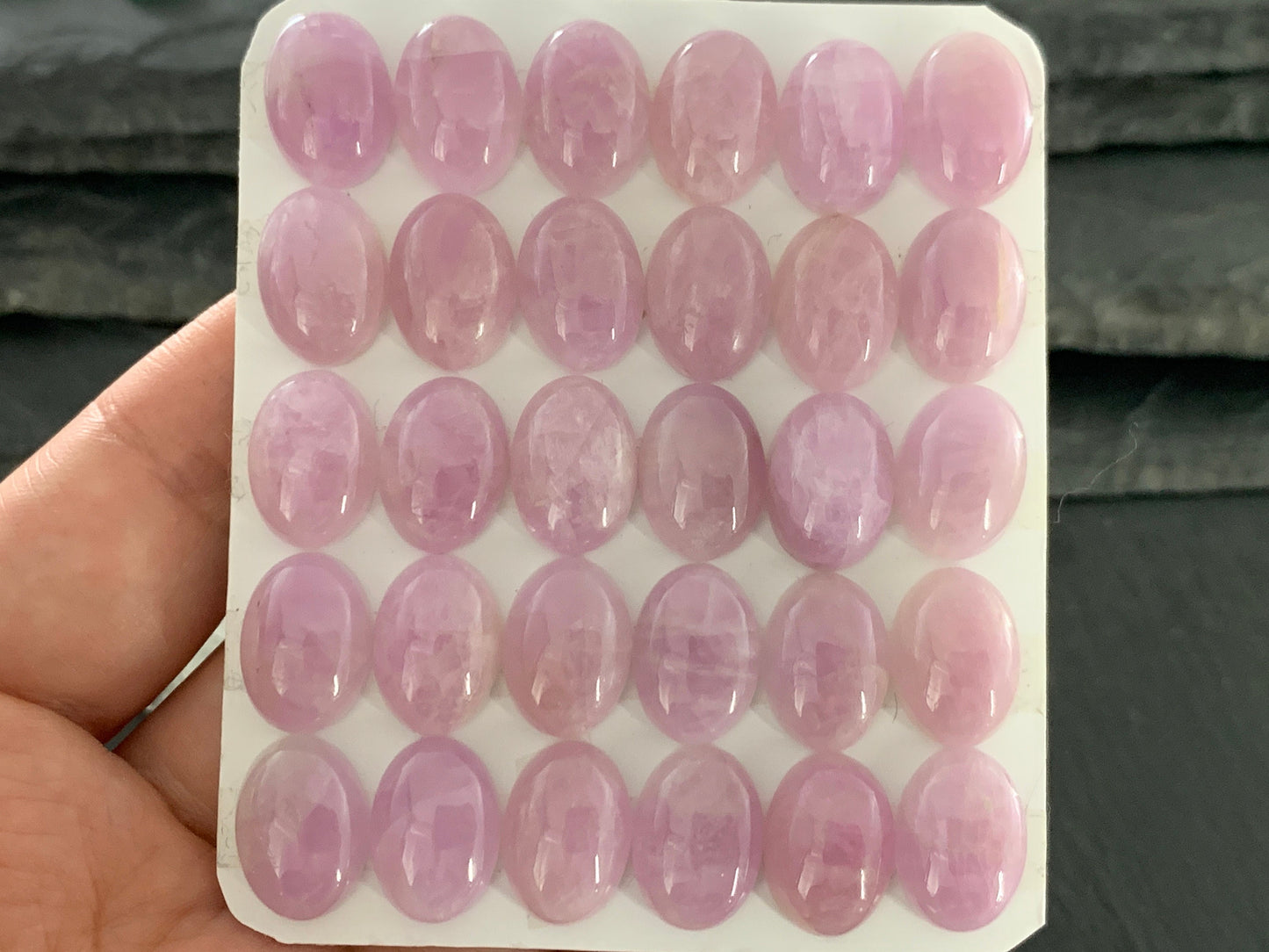 Kunzite oval 10x14mm cabochon - Calibrated Cabochons