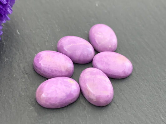 Phosphosiderite oval 10x14mm cabochon - Calibrated cabochons