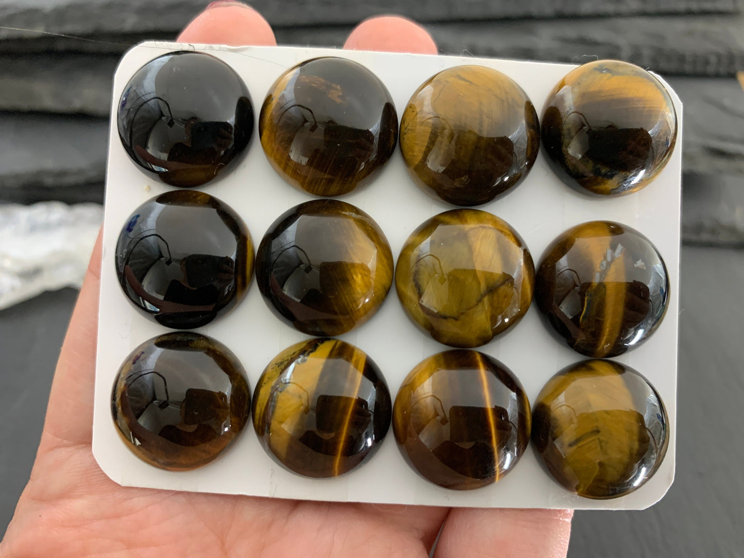 Tiger eye round 18mm cabochon - Calibrated cabochons