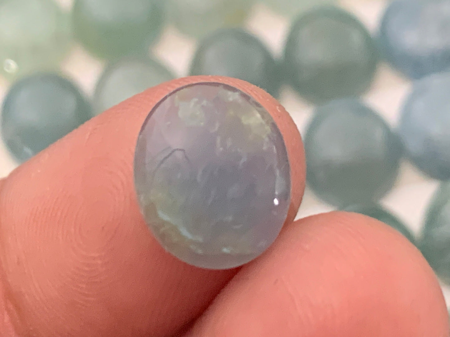Aquamarine oval 10x12mm cabochon - Calibrated cabochons