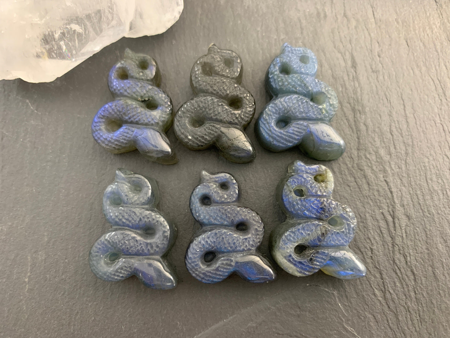 Labradorite snake cabochon - Snake carving