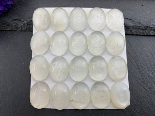 White Moonstone oval 12x16mm cabochon - Calibrated cabochons