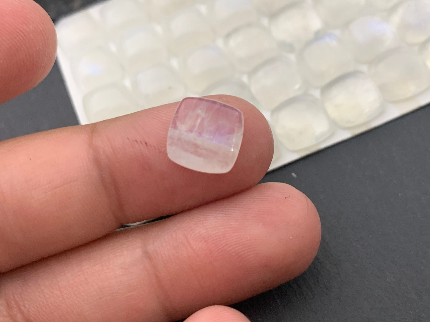 Rainbow Moonstone square cushion 10mm cabochon - Calibrated cabochons