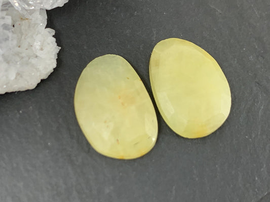 Faceted Yellow Sapphire pair 10x14x3mm cabochon
