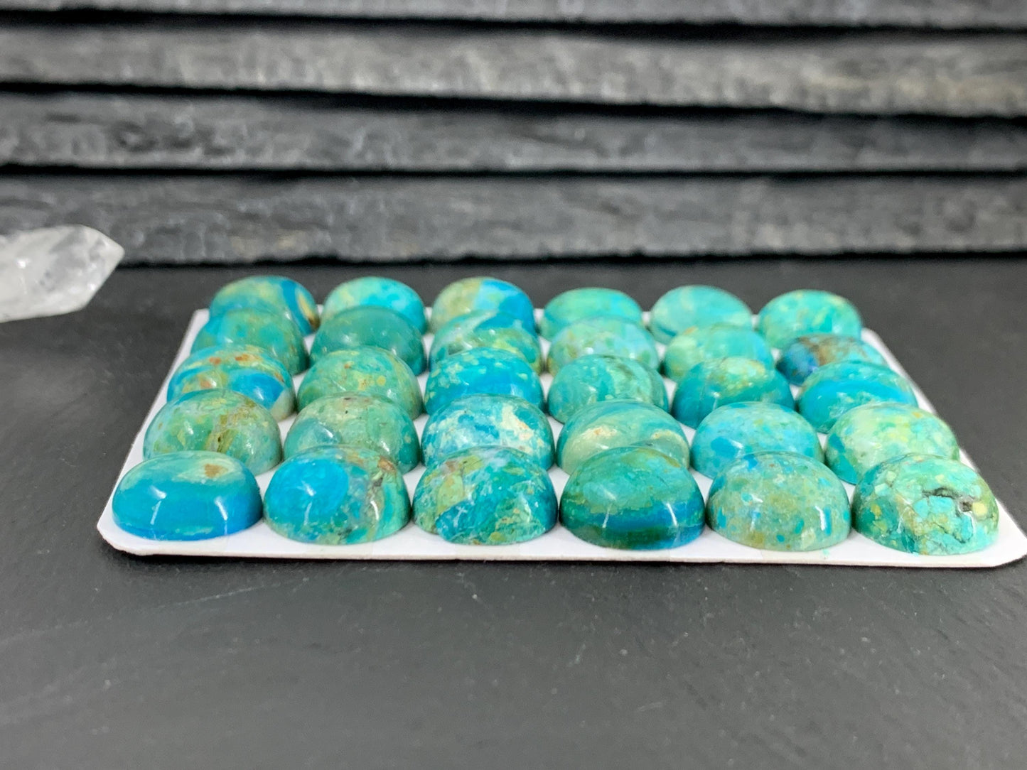 Opaline round 12mm cabochon- Calibrated cabochons.