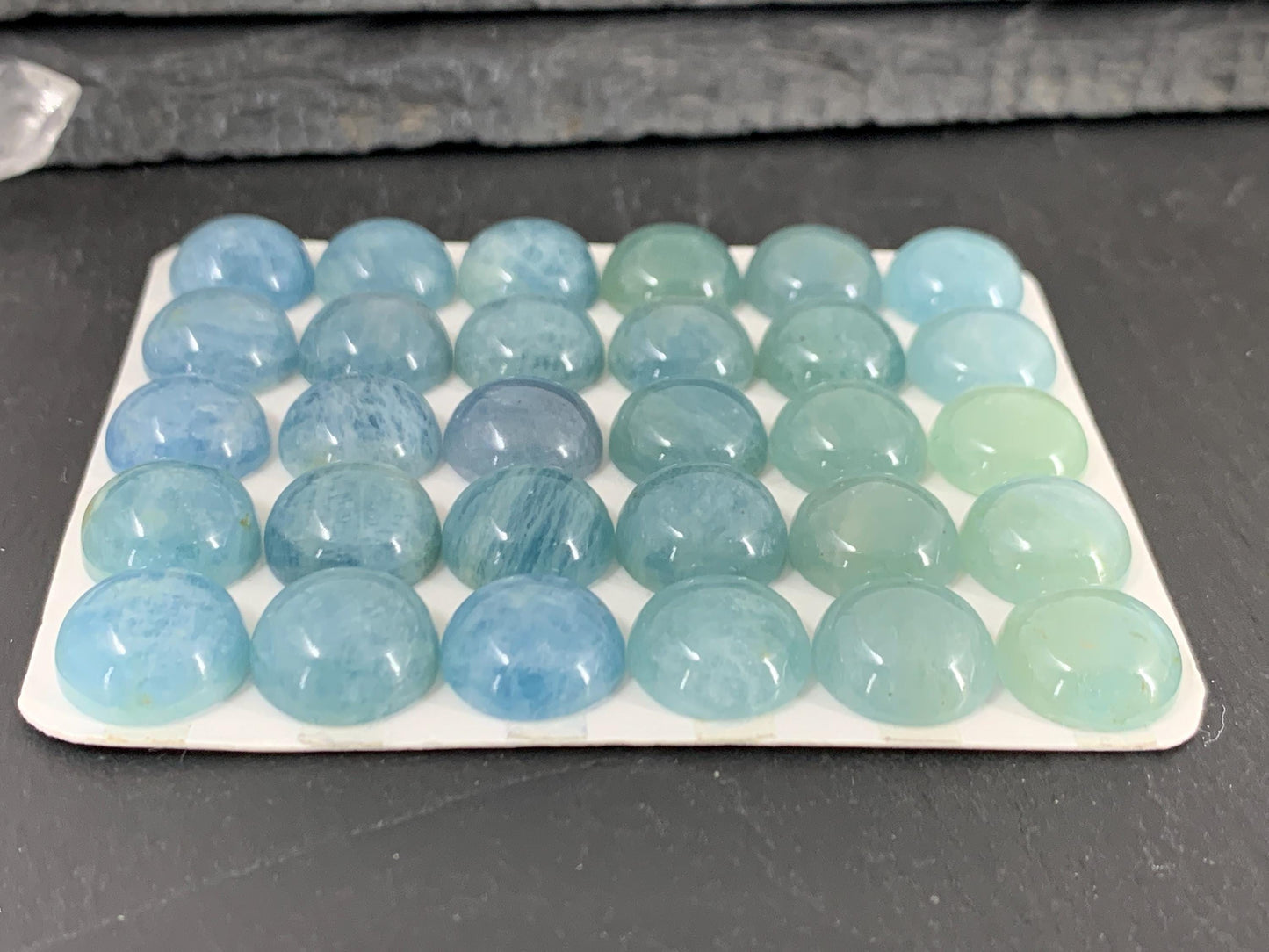 Aquamarine round 12mm cabochon - Calibrated cabochons