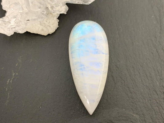 Rainbow Moonstone pear 37x16x9mm cabochon