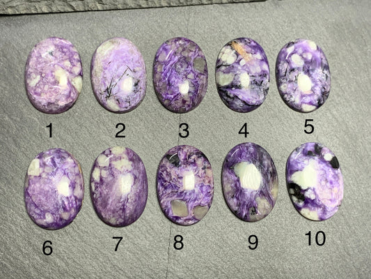 Charoite oval 18x25mm cabochon - Calibrated cabochons