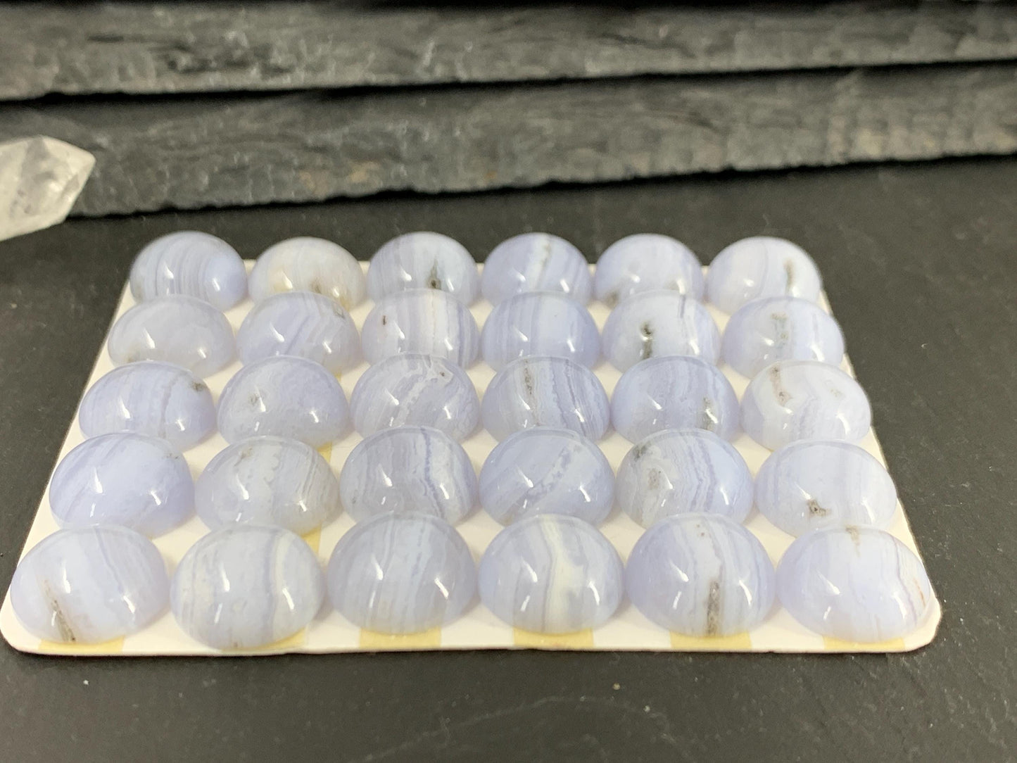 Blue Lace Agate round 12mm cabochon - Calibrated cabochons
