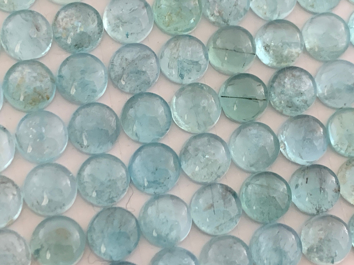 Blue Green Apatite round 7mm cabochon - Calibrated cabochons