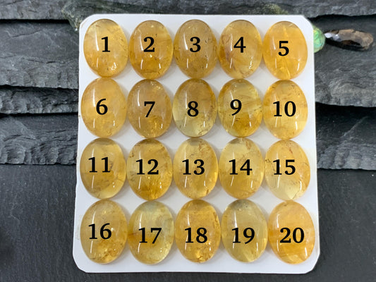 Citrine Oval 12x16mm cabochon - Calibrated cabochons