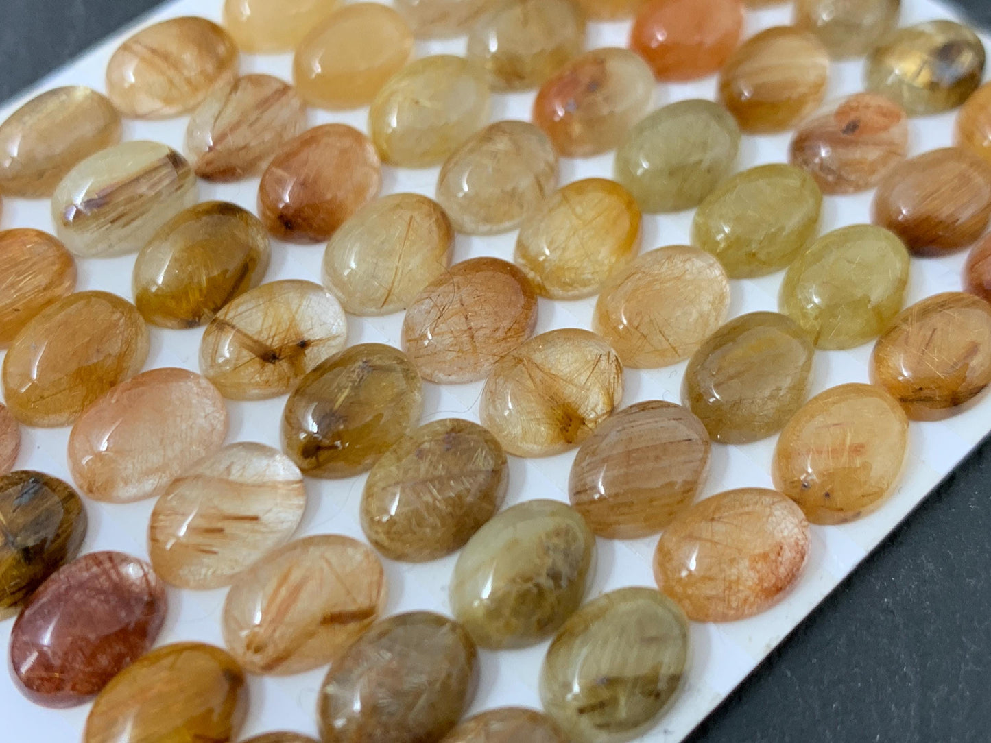 Rutilated Quartz oval 6x8mm cabochon - Calibrated cabochons