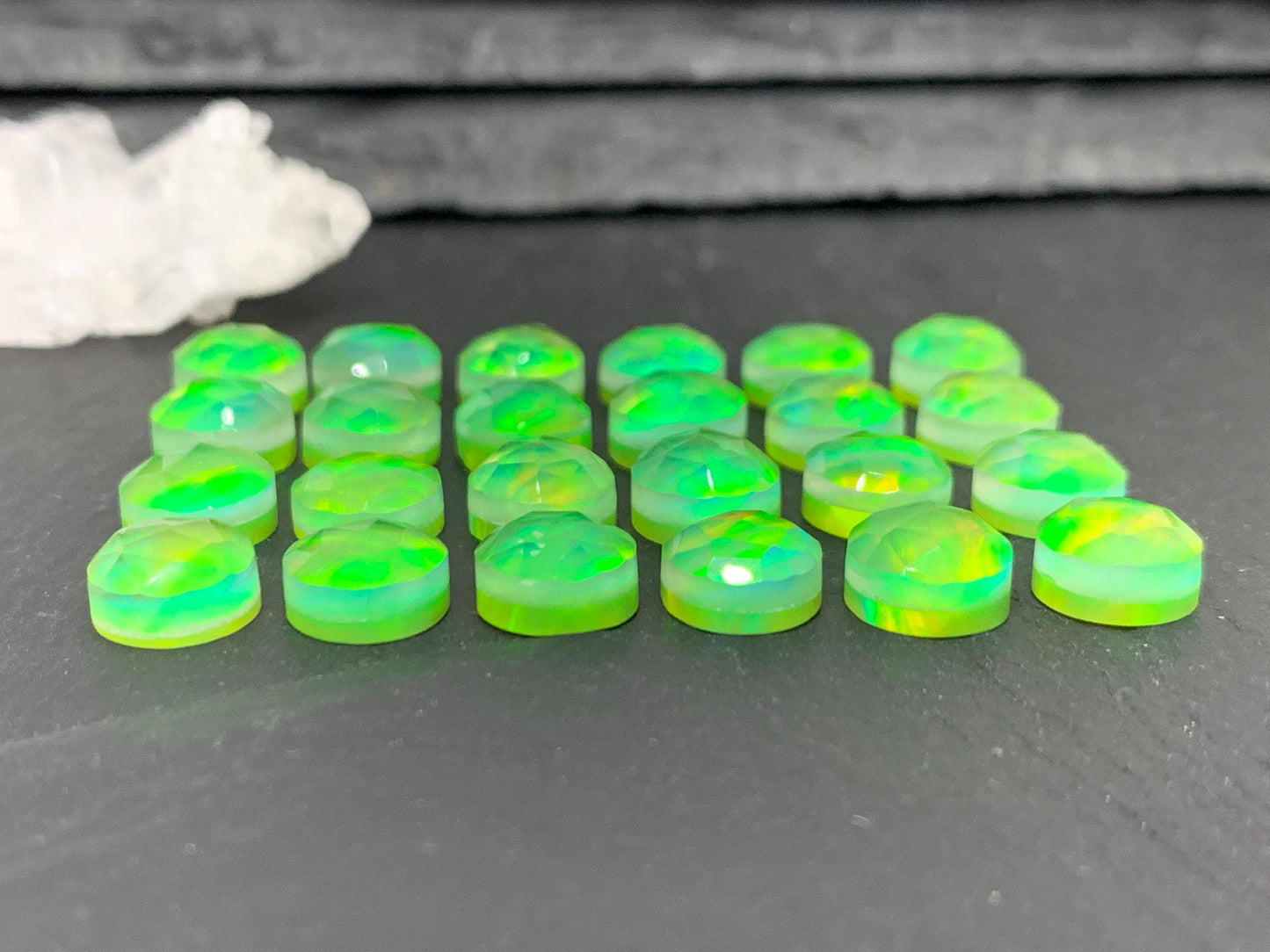 Faceted Aurora Opal round 8mm cabochon - Doublet cabochons
