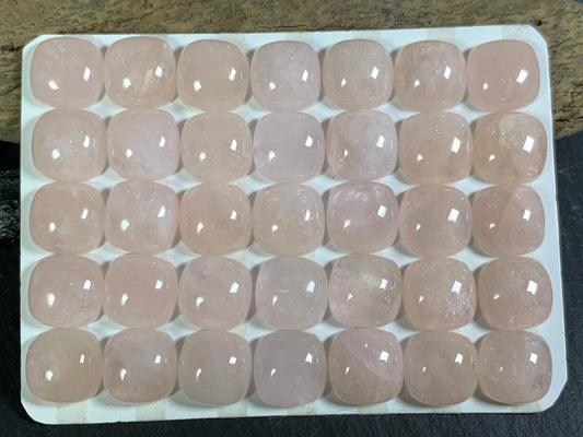 Morganite square cushion 10mm cabochon - Calibrated cabochons