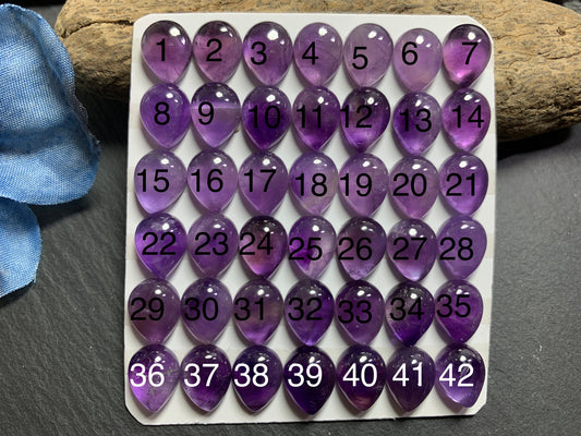 Amethyst pear 8x10mm cabochon - Calibrated cabochons