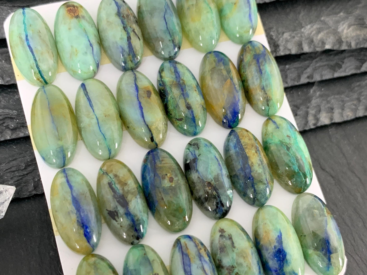Chrysocolla Quartz oval 10x20mm cabochon - Calibrated cabochons
