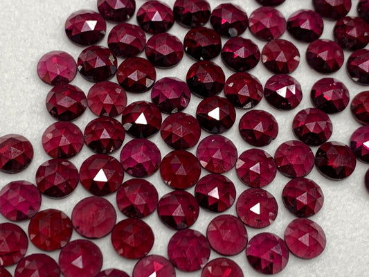 Faceted Rhodolite Garnet round 6-10mm cabochon      e