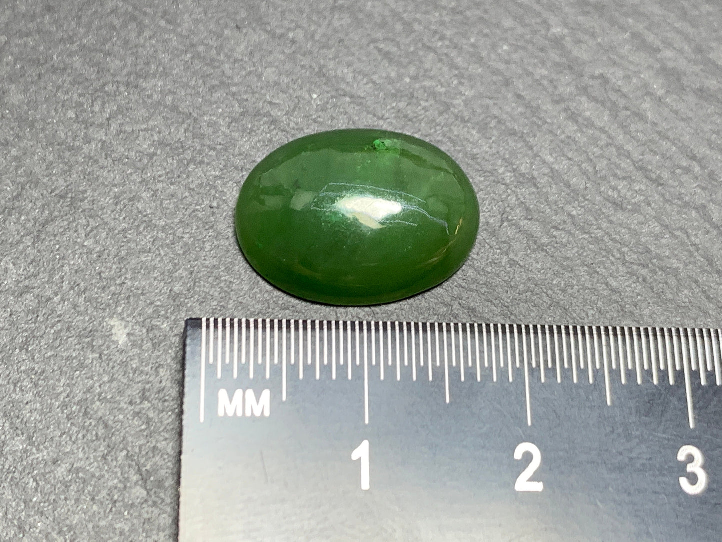 Jade cabochon 12x16mm - Calibrated cabochons