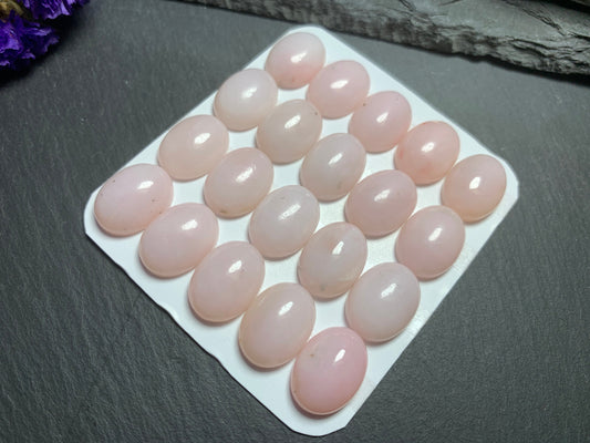 Pink Opal oval 12x16mm cabochon - Calibrated cabochons